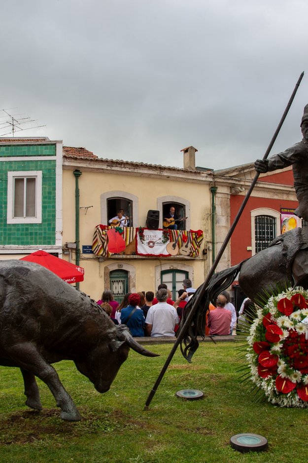 deposicao_coroa_de_flores_e_desfile_hd_1450